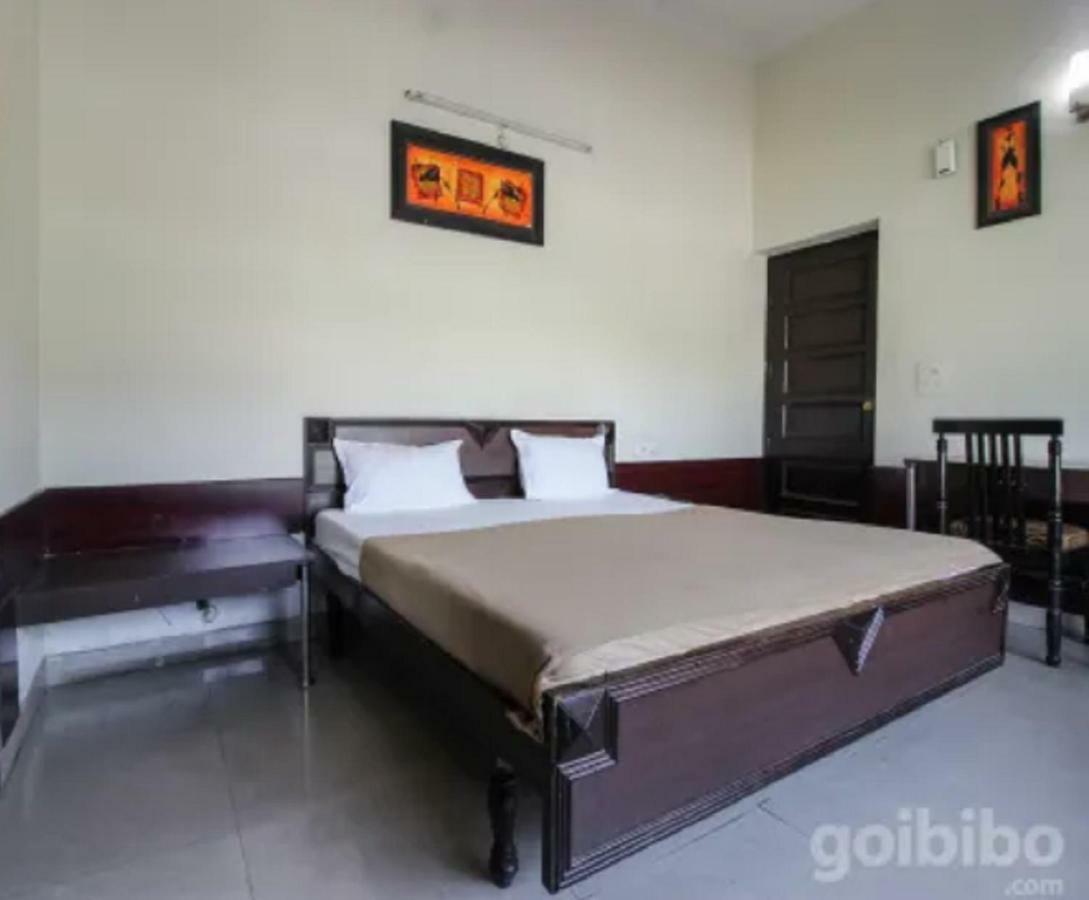Hotel Utsav Dehradun Zewnętrze zdjęcie